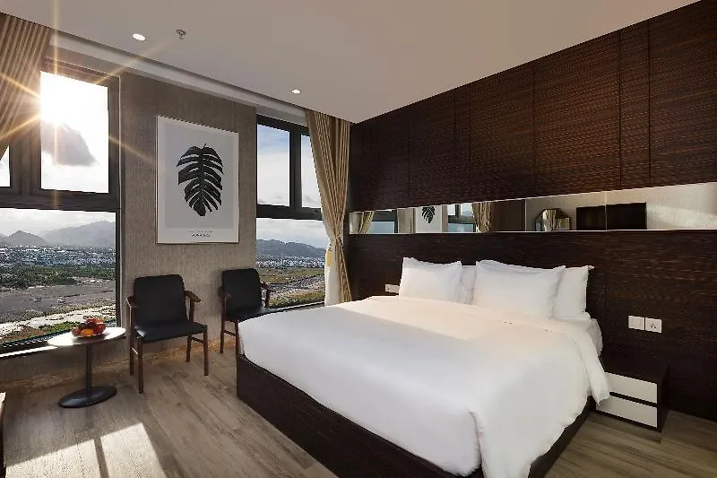 Emerald Bay Nha Trang Hotel And Spa